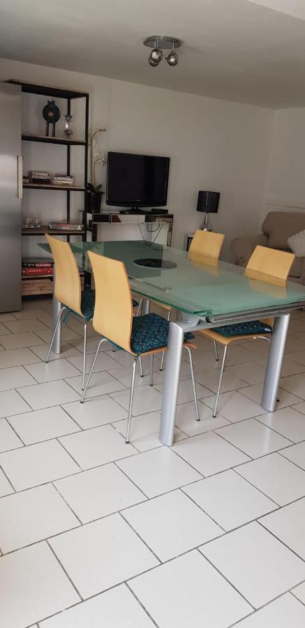 Maison Au Coeur D'Un Village Pres D'Angouleme Champniers  Kültér fotó